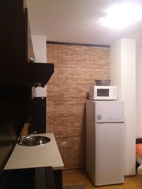 Studio Lazur Burgas City Exterior foto